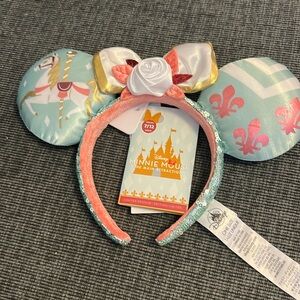 Disney  Minnie Mouse The Main Attraction King Arthur Carousel Mickey Ears NWT